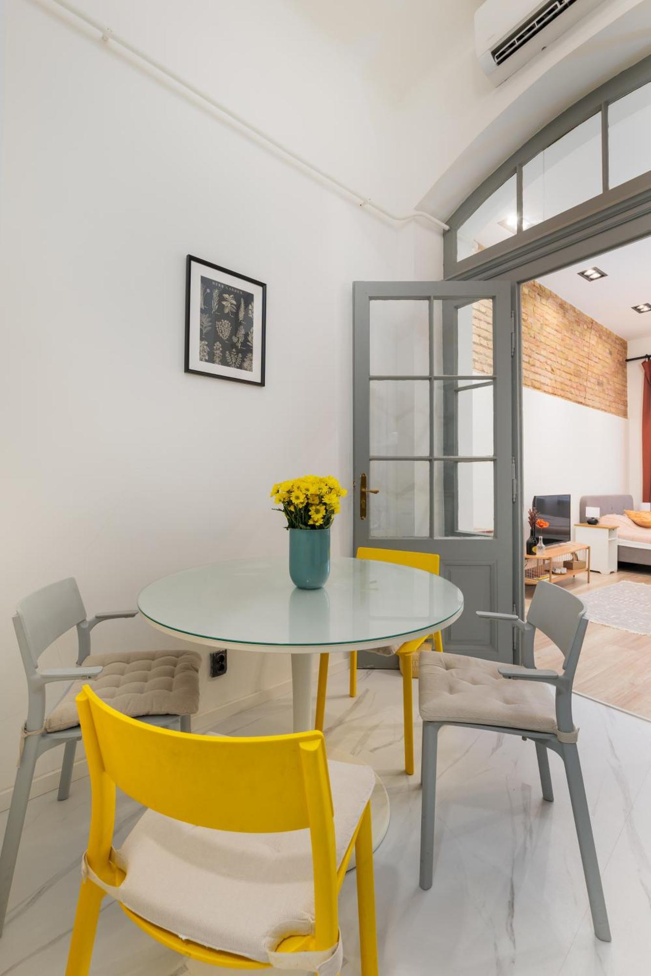 Downtown Apartment 2 Minutes From Opera House Budapest Esterno foto